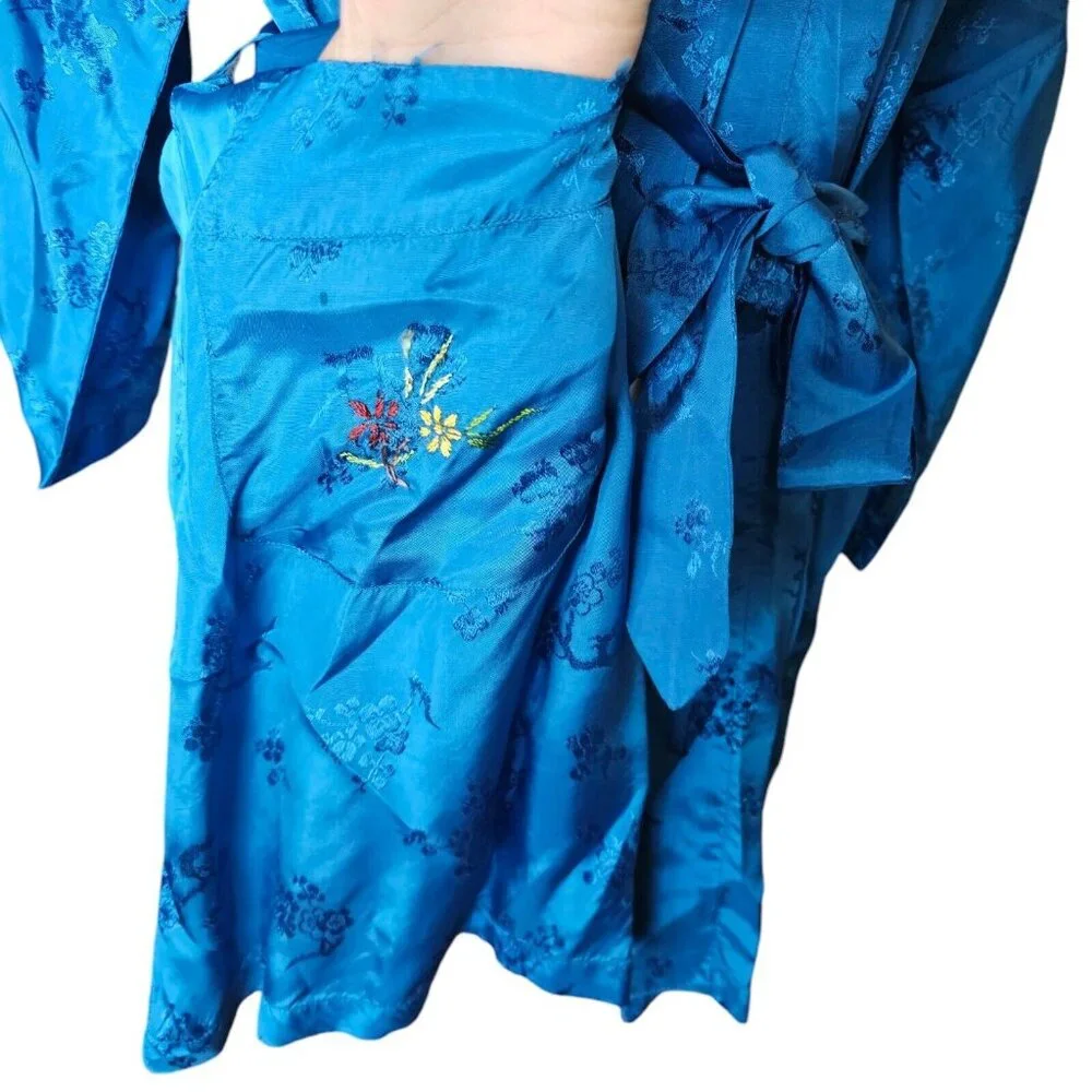 Vintage Chinese Kimono Robe‎ M Satin Blue Embroidered Flowers Bird Bed Jacket
